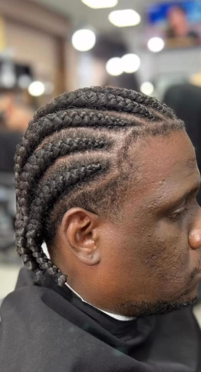 Antes — Transformação 10 feita na Barbearia Luma